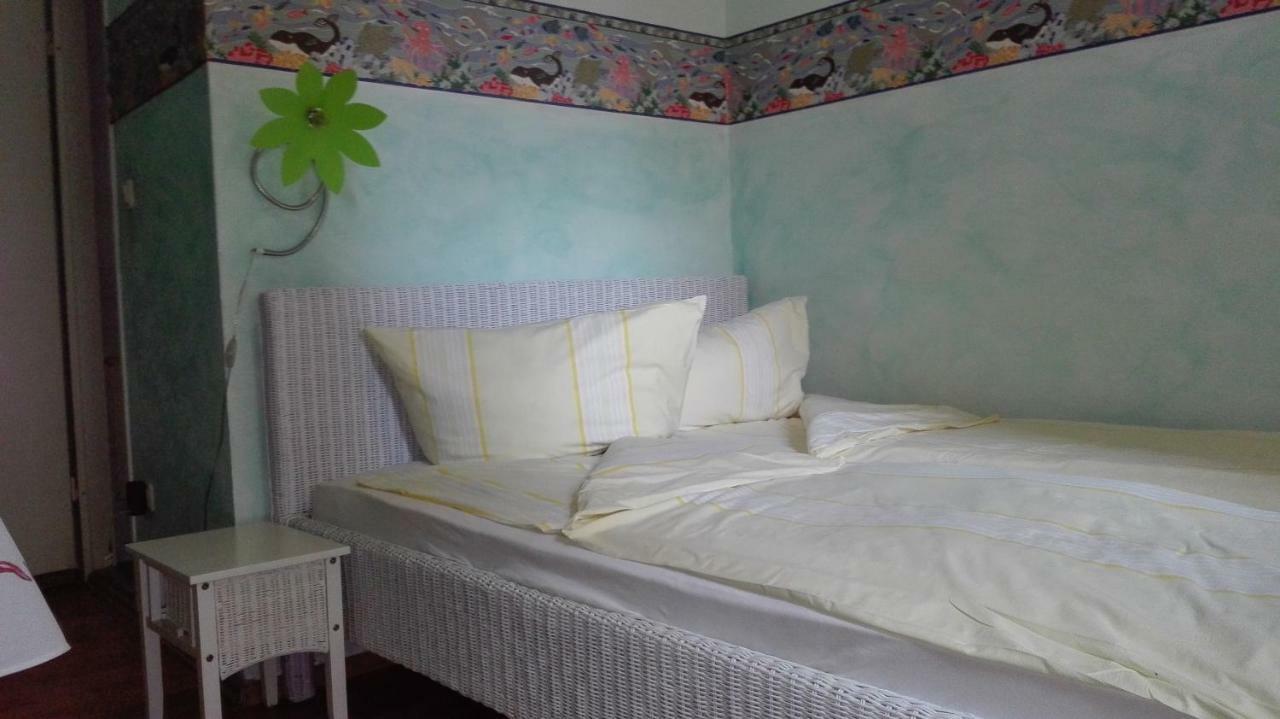 Acasa Bed & Breakfast Франкфурт-на-Майні Екстер'єр фото